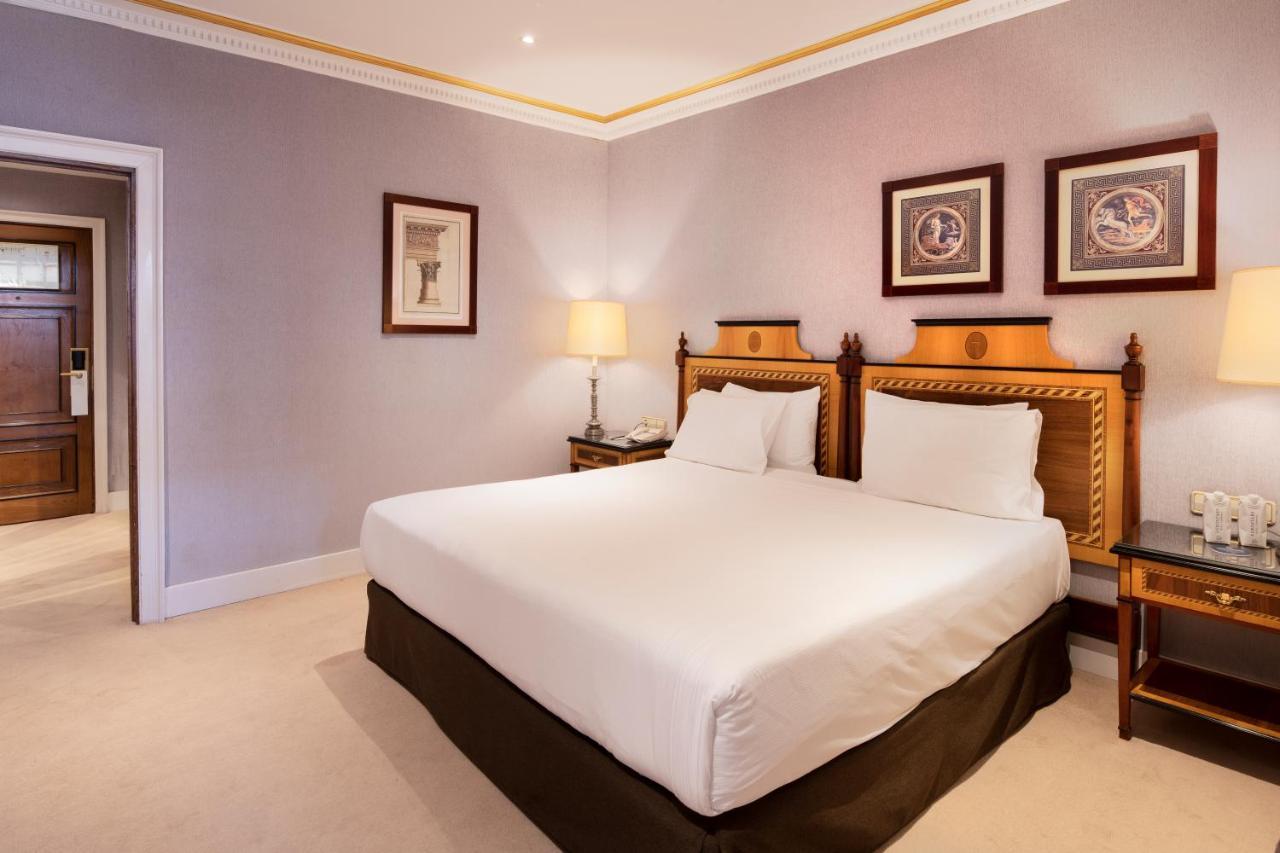 Eurostars Hotel De La Reconquista Οβιέδο Εξωτερικό φωτογραφία A bedroom at the InterContinental London