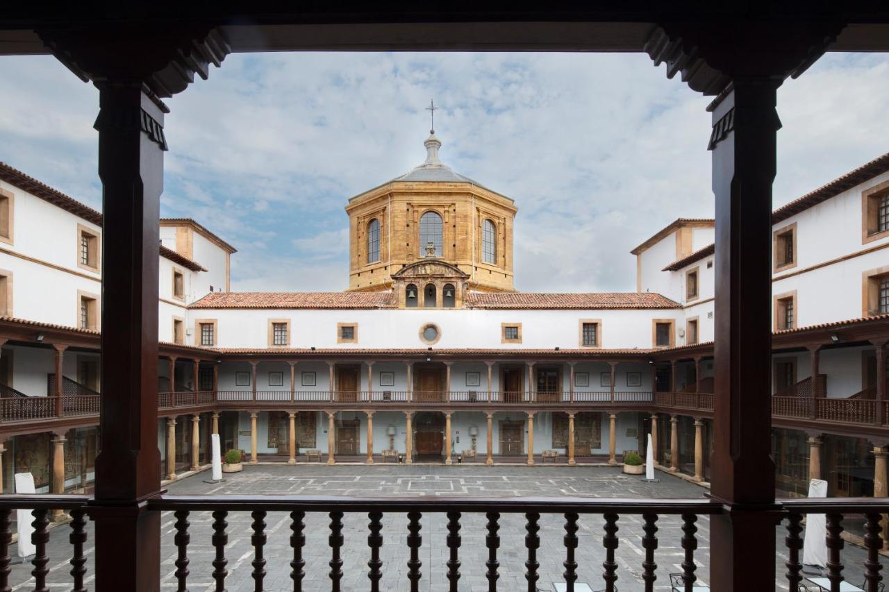Eurostars Hotel De La Reconquista Οβιέδο Εξωτερικό φωτογραφία University of Baeza